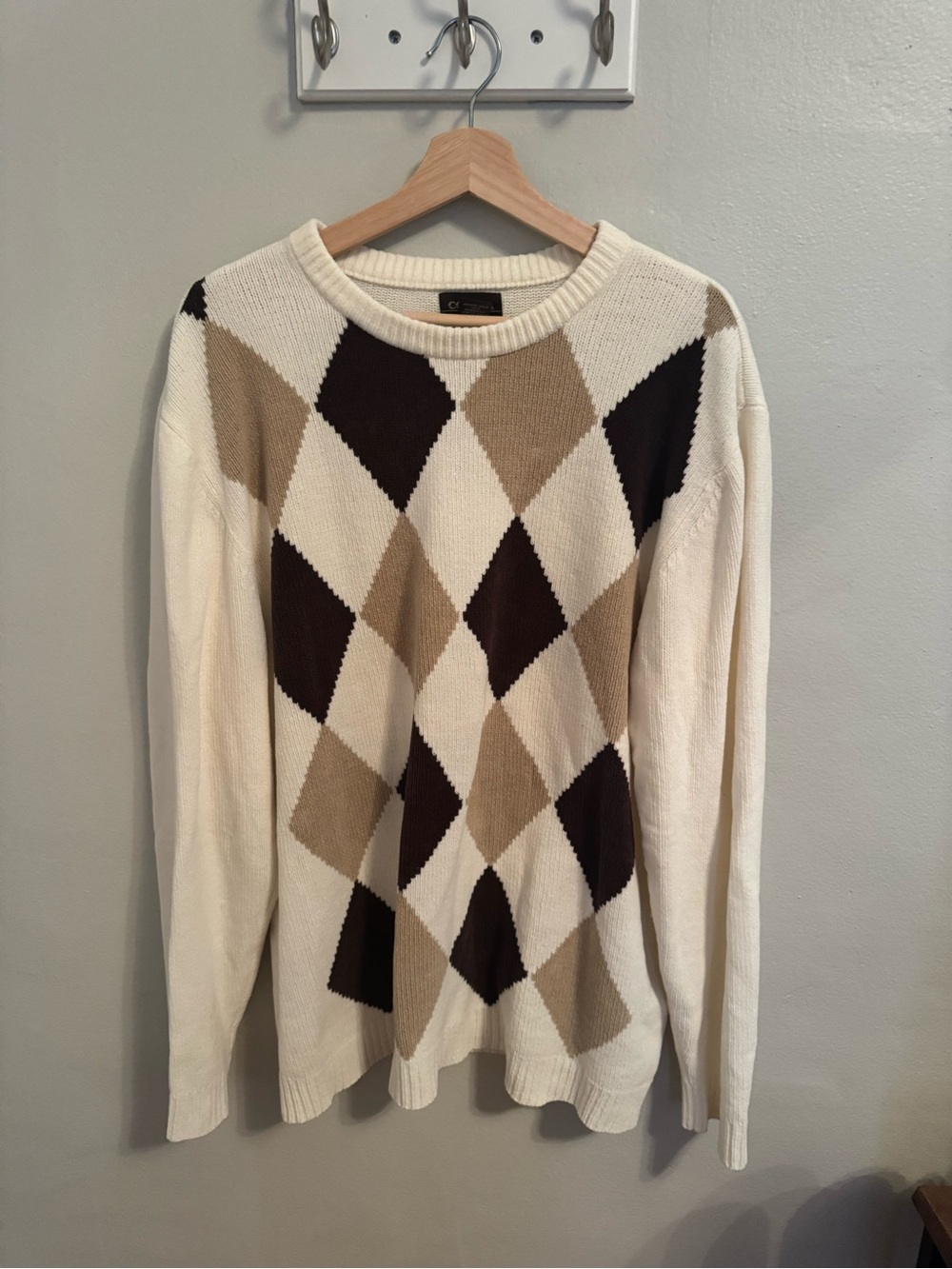 Cortina cream and brown Argyle sweater - men’s XL thick and cozy